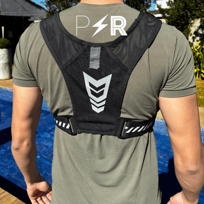 Ultraleichte reflektierende Laufweste – PacePro + Gratis-Trinkflasche